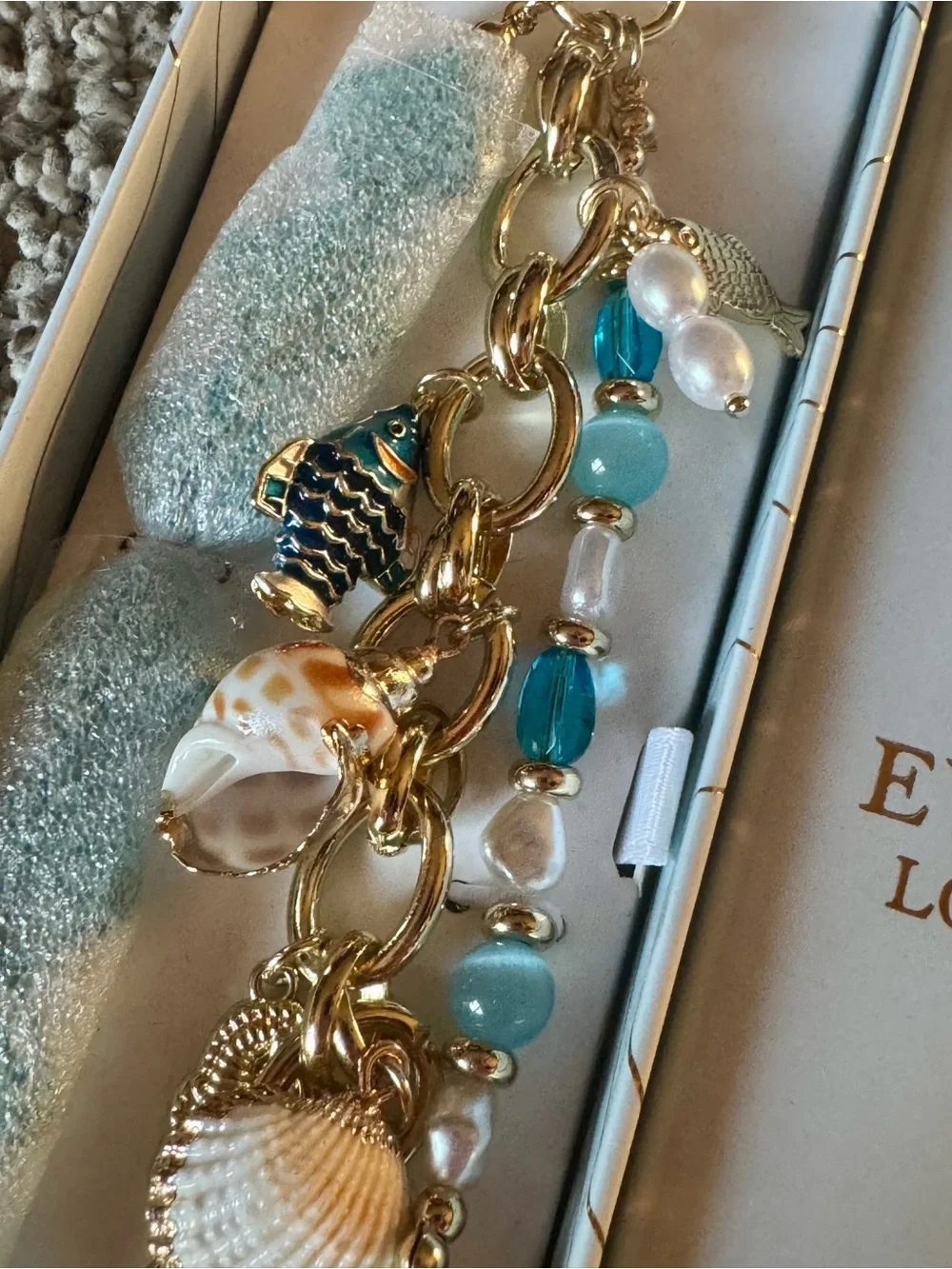 eye candy Gold & Light Blue Pearl Shell Keychain Charm